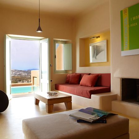 Voreina Gallery Suites Pyrgos Kallistis Exterior foto