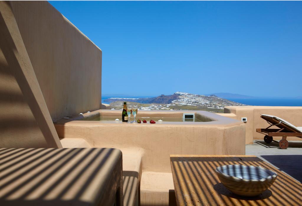 Voreina Gallery Suites Pyrgos Kallistis Exterior foto